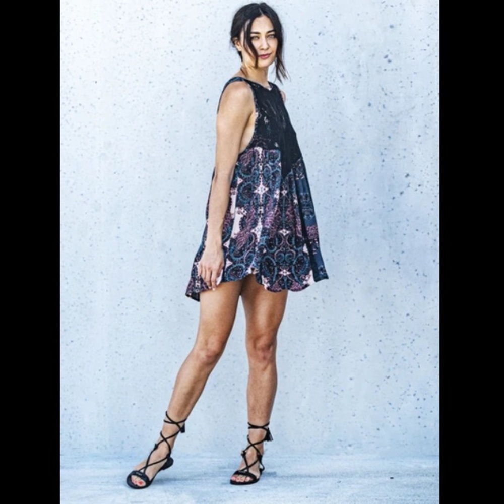 .Free People Count Me In Trapeze babydoll dress top lace trimmed black blue M - Picture 5 of 12